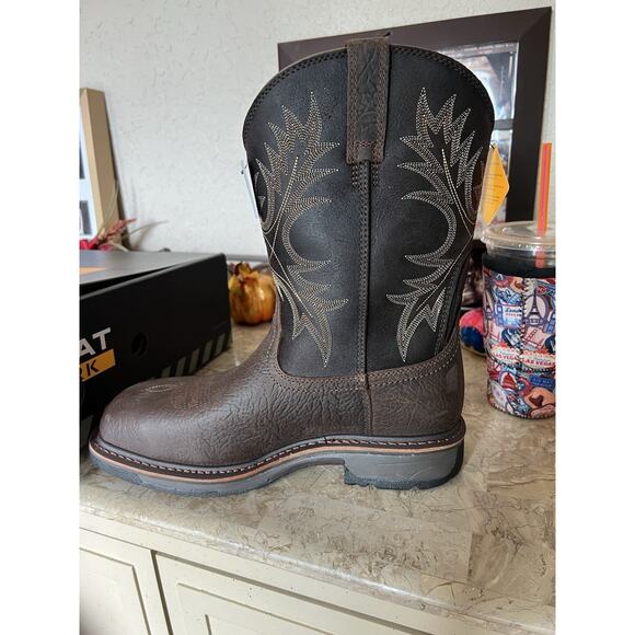 Ariat Bruin Brown Leather Workhog Wide Square Toe H2O Work Boots 10EE NIB - Picture 1 of 10